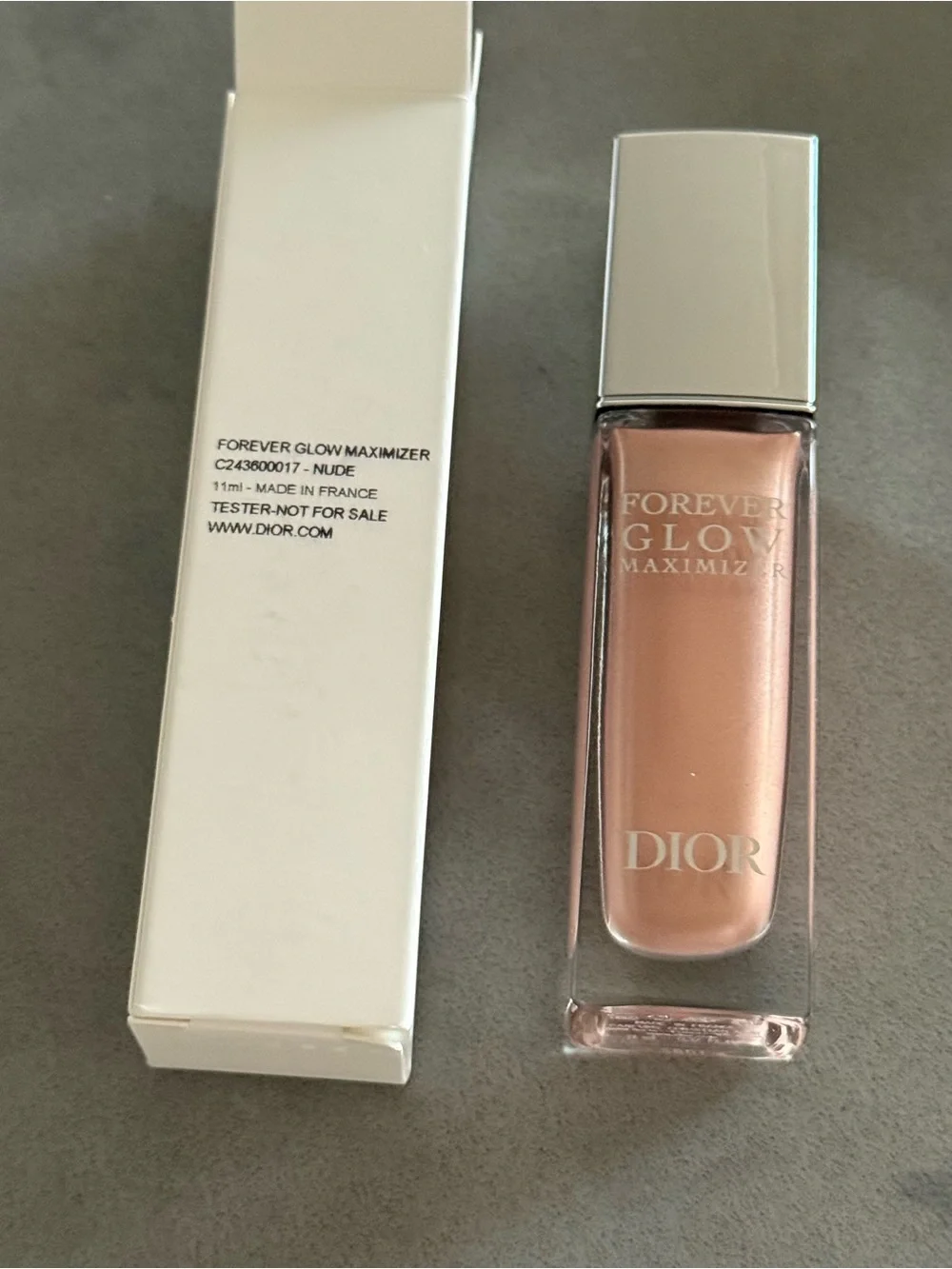 17 Nude Dior Forever Glow Maximizer liquid highlighter